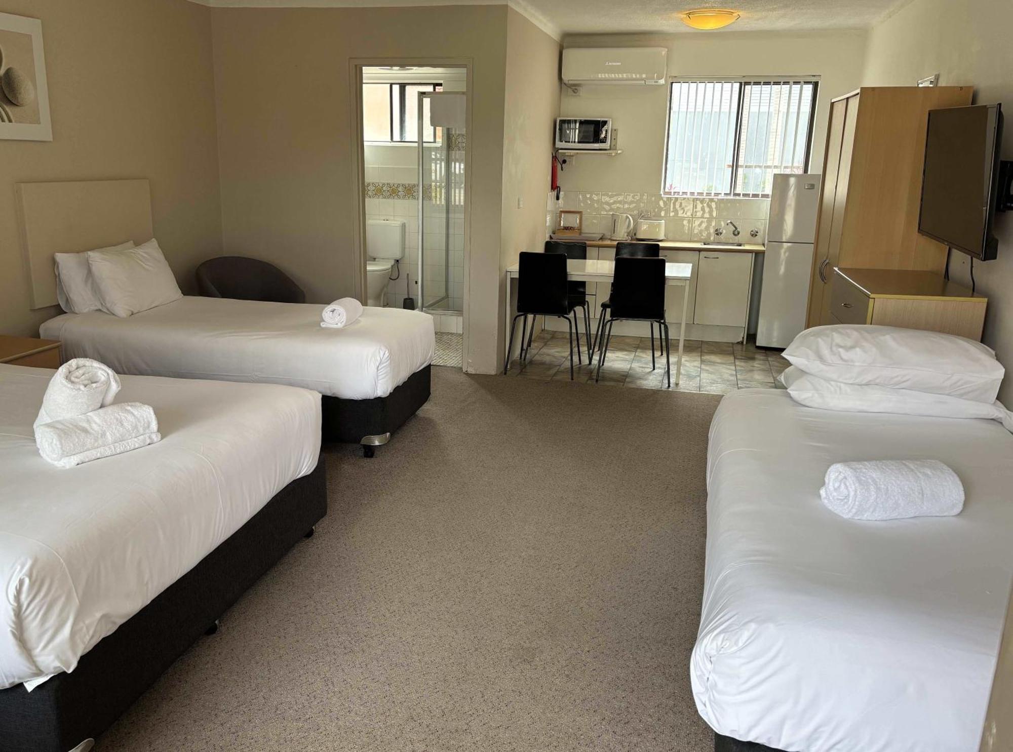 Bella Villa Motor Inn Forster Bagian luar foto